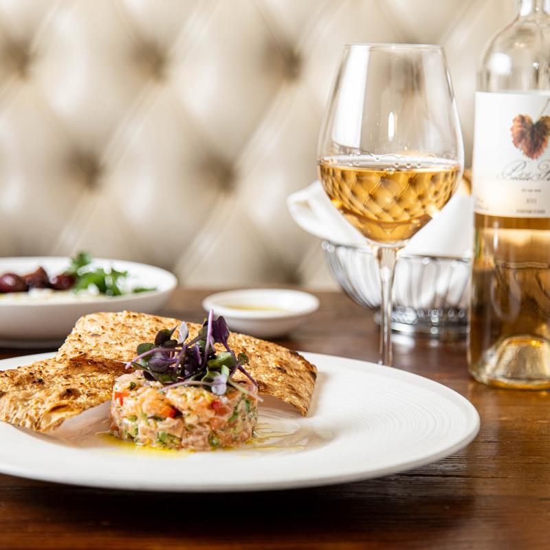 Salmon tartare